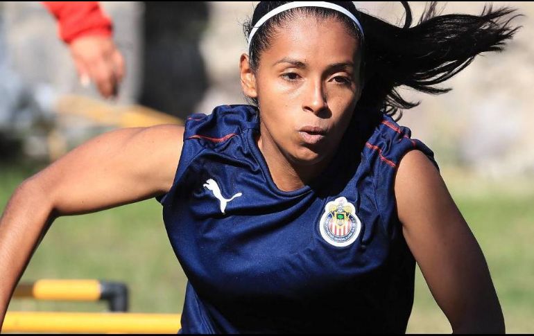 Las rojiblancas comienzan un nuevo proceso bajo el mando del técnico Ramón Villa. TWITTER/@ChivasFemenil