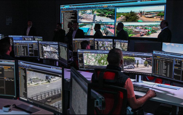 Enrique Alfaro Ramírez y la ANTAD firmaron un convenio para aumentar la seguridad en sus establecimientos. EL INFORMADOR/Archivo