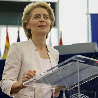 Confirman a Von der Leyen como presidenta de la Comisión Europea