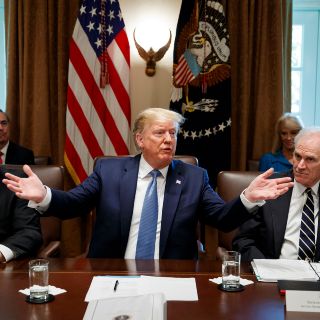 Trump niega que Estados Unidos busque cambio de régimen en Irán