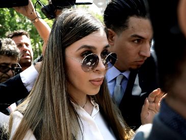 Emma Coronel a su salida de la corte en Nueva York el 17 de Julio de 2019. EFE/EPA/P. Foley