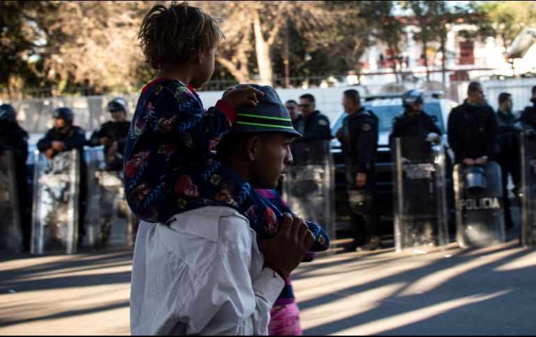 Autoridades resaltaron que el paso de menores migrantes por México se ha incrementado, sobre todo desde que la Unión Americana modificó su esquema de asilo. AFP / ARCHIVO