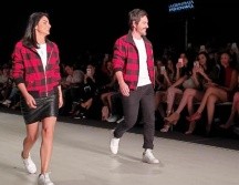 Aislinn y Mauricio presentaron  12 diseños de abrigos que ambos actores idearon. EL INFORMADOR / N. Gutiérrez