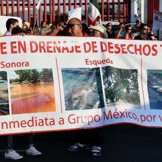 Se manifiestan contra Grupo México por ecocidio en Mar de Cortés