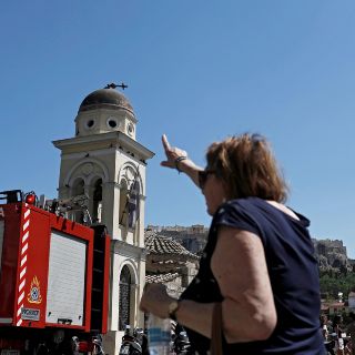 Un fuerte sismo provoca el pánico en Atenas