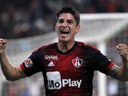 El hijo pródigo inicia su nueva etapa como rojinegro con un gol. AFP / U. Ruíz