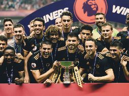 La mala fortuna o mal tino siguió a los citizens, pues en la definición desde los 11 pasos los jugadores erraron y vieron cómo los Lobos se hicieron del campeonato. TWITTER / @Wolves