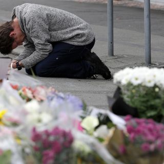 Neozelandeses entregan armas tras masacre en mezquitas