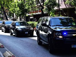 Pompeo y personal del Servicio Secreto salieron de las oficinas alrededor de las 11:35 horas. AFP / P. Pardo