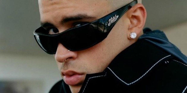 Bad Bunny se retira de la m&uacute;sica para derrocar a Ricardo Rossell&oacute;