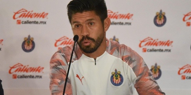 Quiero ganar y anotarle a Santos con Chivas: Oribe Peralta
