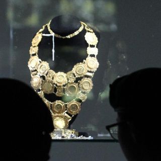 Exhiben en Los Pinos joyas incautadas al crimen organizado