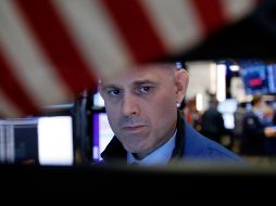 El NYSE Composite avanza 24.75 puntos más respecto al cierre del viernes. AP / R. Drew