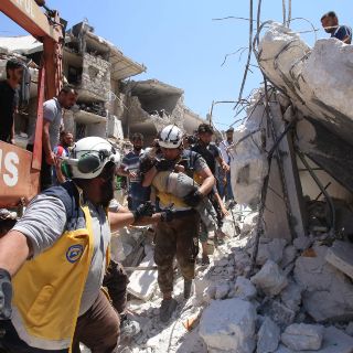 Bombardeos en mercado de Siria dejan 37 muertos