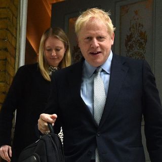 Boris Johnson gana la carrera a primer ministro británico 