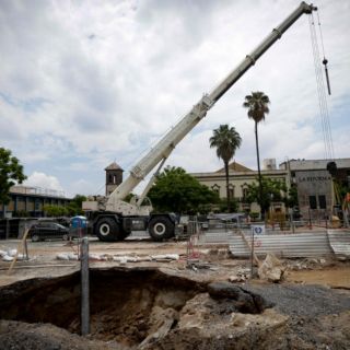 Se abre otra vez el socavón en Paseo Alcalde
