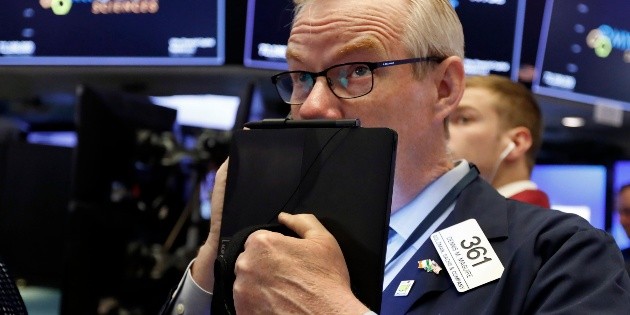 Wall Street sube por resultados corporativos alentadores