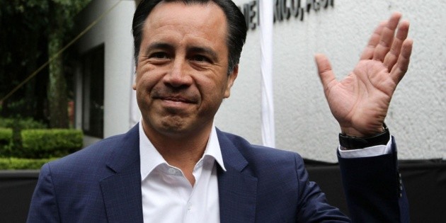 La Fiscal&iacute;a cita a Cuitl&aacute;huac Garc&iacute;a por masacre en Minatitl&aacute;n