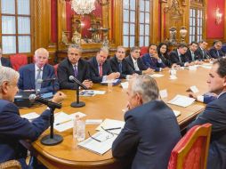 Representantes en reunión con AMLO en palacio nacional. ESPECIAL