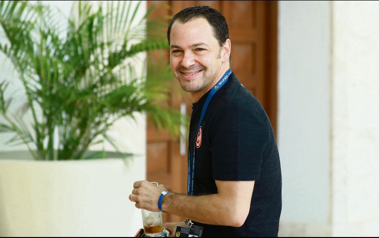 Al directivo americanista le extraña que Chivas esté viviendo un mal momento, pero dice disfrutarlo. IMAGO7