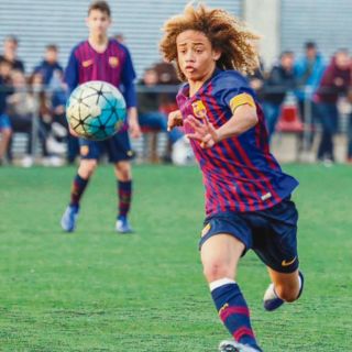 El PSG ficha a Xavi Simons, joven promesa