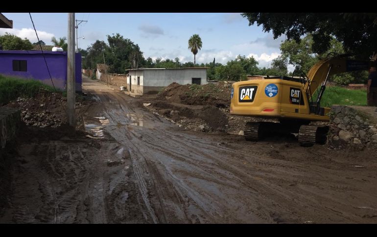 La dependencia agregó que sí bajó material forestal, como ramas, pero no afectó ni viviendas ni a la población. ESPECIAL/ @PCJalisco