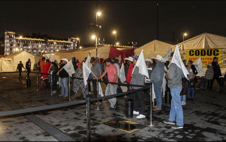 El plantón organizado por el Frente Auténtico del Campo fue a causa de que el gobierno ha rechazado resolver sus peticiones de recursos económicos para las regiones. NTX / G. Durán