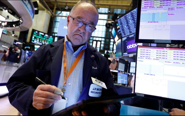 El Dow Jones terminó con baja, arrastrado por las grandes declinaciones de Boeing y Caterpillar. AP/R. Drew