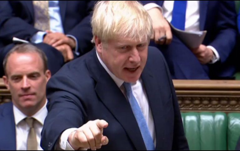 Johnson indica que dio instrucciones para comenzar de inmediato los preparativos de Reino Unido para una retirada del bloque europeo sin pacto, en caso de que fracasen las negociaciones. AFP / PRU / HO