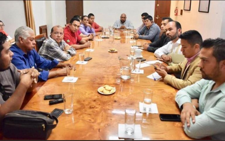 El presidente municipal José Antonio González afirmó que no hay fundamento para que se restrinja el servicio en las colonias de Tonalá argumentando inseguridad. EL INFORMADOR/R. Rivas