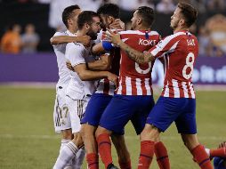 Sin conformismos, Atlético de Madrid se aprovechó de un consternado equipo 