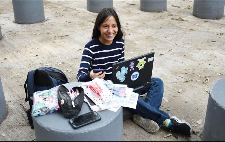 Aldana Díaz, de 18 años, cursa el sexto semestre del CCH y quiere estudiar Ciencias de la Comunicación. ESPECIAL / gaceta.unam.mx