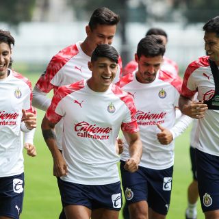 ¿A qué hora y por qué canal ver el Chivas vs Tigres?