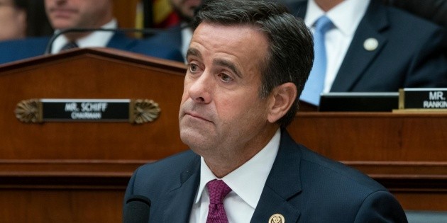 Trump sustituye a director de Inteligencia Nacional