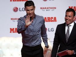 ''He jugado nueve años en el Real Madrid y por eso tengo un cariño muy especial por Madrid'', dijo el delantero portugués. EFE / K. Huesca