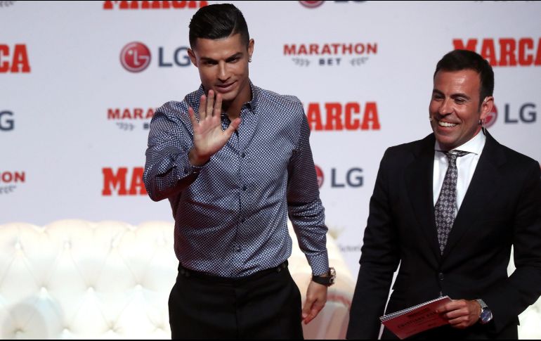 ''He jugado nueve años en el Real Madrid y por eso tengo un cariño muy especial por Madrid'', dijo el delantero portugués. EFE / K. Huesca