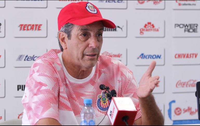 El entrenador destaca la calidad de los adversarios que Chivas enfrentó en pretemporada. IMAGO7/Archivo