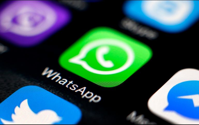 Whatsapp lleva tiempo haciendo pruebas de su modo oscuro para iOS 13. EFE / ARCHIVO