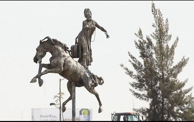 El escultor ha incumplido lo plazos y ha retrasado la entrega por casi año y medio. EL INFORMADOR / ARCHIVO