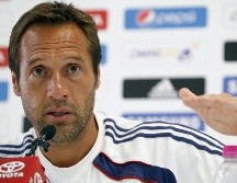Tras terminar su carrera como jugador, Van't Schip fue técnico de varios equipos, entre ellos el Guadalajara. EFE / ARCHIVO