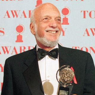 Muere Harold Prince, gran director y productor de Broadway