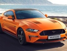 Mustang55: Pony de aniversario
