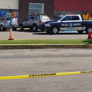 Balacera en centro comercial de Zapopan deja dos muertos