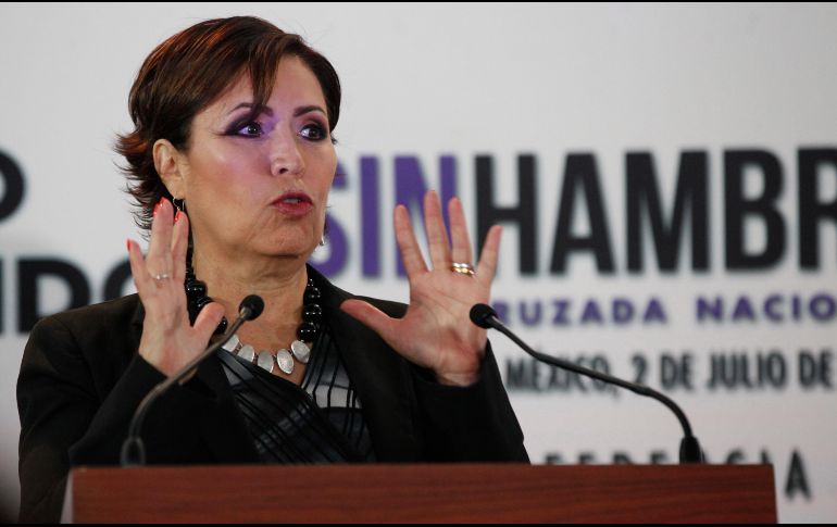 Rosario Robles. Aunque un juez federal impidió, por el momento, la ejecución de cualquier orden de aprehensión o comparecencia en su contra, deberá exhibir una garantía de casi 70 mil pesos para conservar la medida. SUN