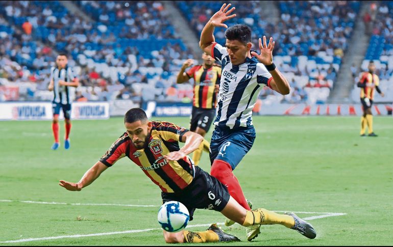 Los Leones Negros comenzaron con el pie izquierdo su andar en el torneo de Copa, anoche contra el Monterrey. IMAGO7
