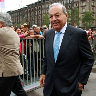 Slim se compromete a seguir invirtiendo en México, afirma López Obrador