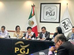 La procuradora Ernestina Godoy asegura que el objetivo de la medida es encontrar a los sospechosos para que rindan sus declaraciones. TWITTER/@PGJDF_CDMX