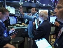 Los mercados se sorprendieron cuando Trump anunció en su cuenta de la red Twitter que Estados Unidos impondrá nuevos aranceles a China. AFP/D. Angerer