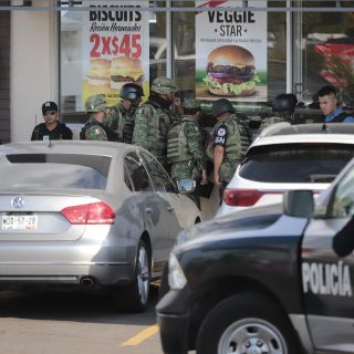 Escoltas también defendieron la integridad de los comensales: gobernador de Nayarit