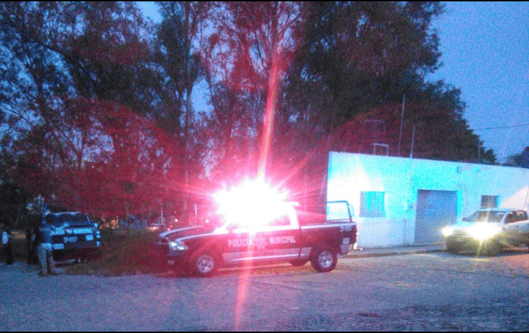 El cuerpo encontrado en Zapopan aparentaba 35 años de edad y tenía impactos de bala en el abdomen. ESPECIAL/Policía de Zapopan